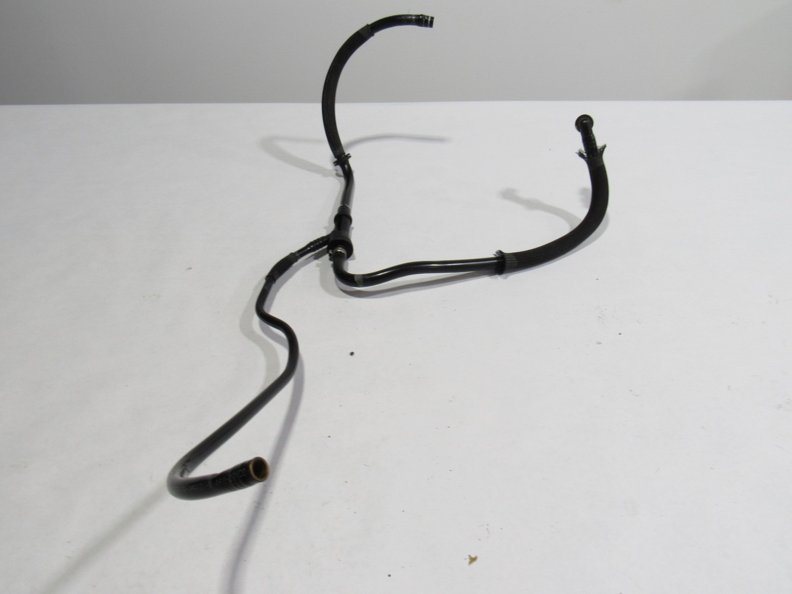 08-12 Maserati Granturismo S 2010 Brake Booster Vacuum Hose Line Pipe ^:Y