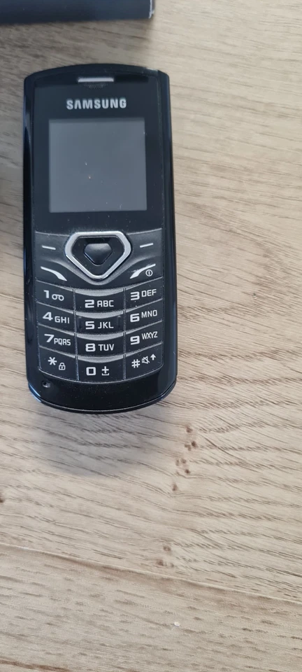 Great Condition (ORANGE Network ONLY) Samsung GT E1170 Black Mobile Phone 3POST, photo 4 of 5