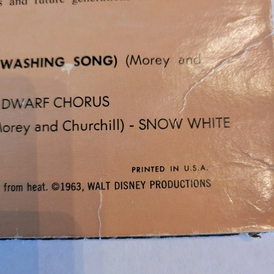 Disco de vinil Walt Disney Branca de Neve e os Sete Anões 1968 - Imagem 3 de 4