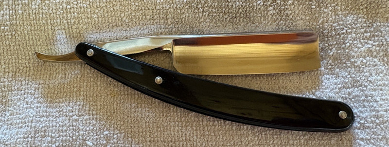 Filarmonica Doble Temple Straight Razor w/ Box (13), Black Handle