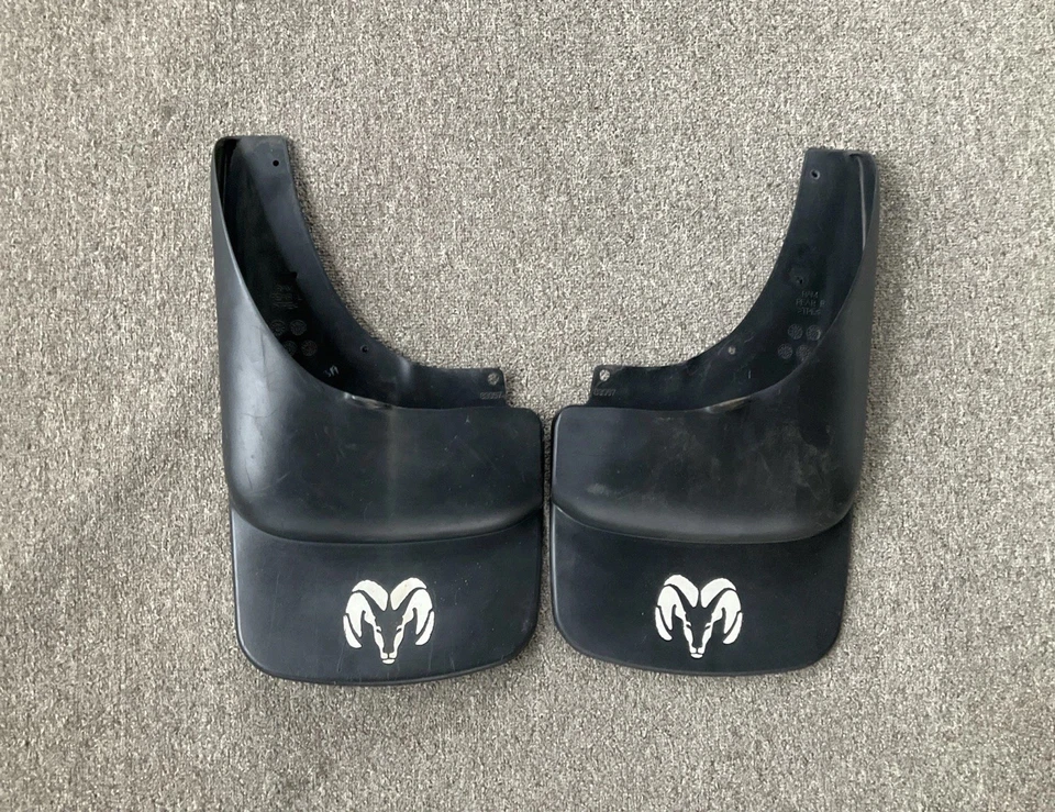 Mopar OEM Front & Rear Mud Flaps Guards Splash 03-05 Dodge Ram 1500 2500 3500 - Изображение 4 из 4
