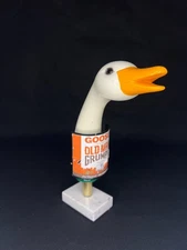 Goose Island Beer Tap Handle: USED AS IS, 8.5 in, Old Man Grumpy Pale Ale (A)