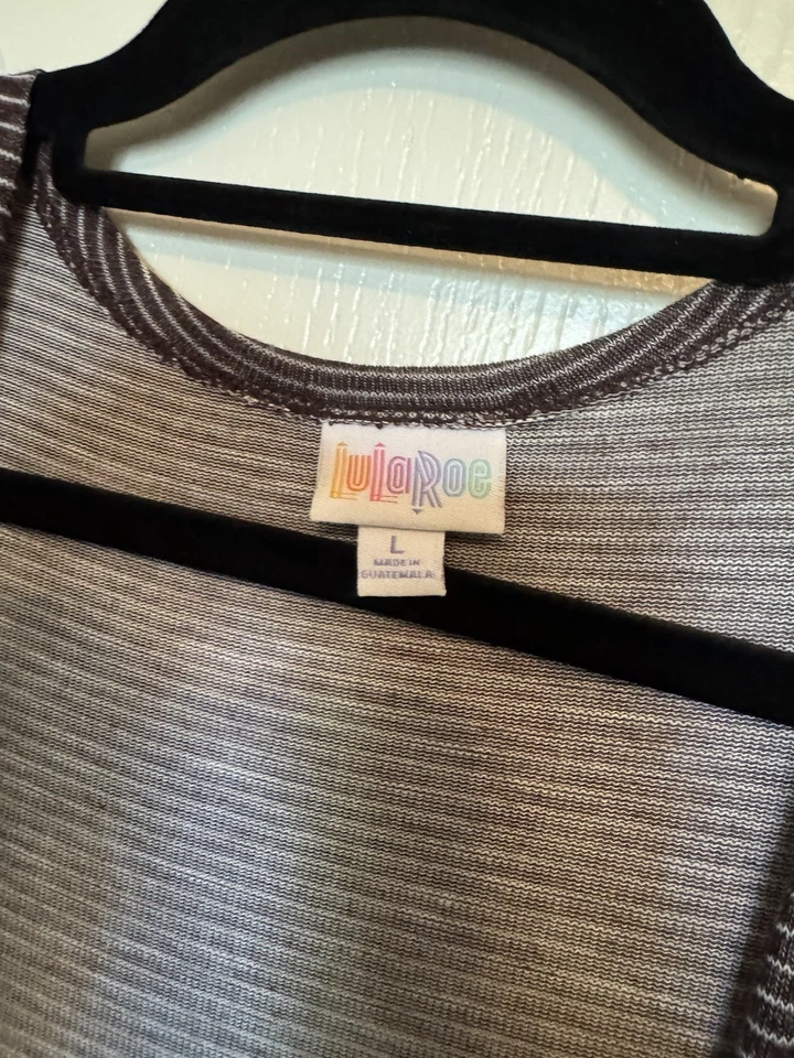 Nuevo sin etiquetas Cárdigan Plumero LulaRoe Marrón Blanco Largo Completo Mujer Talla Bolsillo REGALO Foto 3 de 4