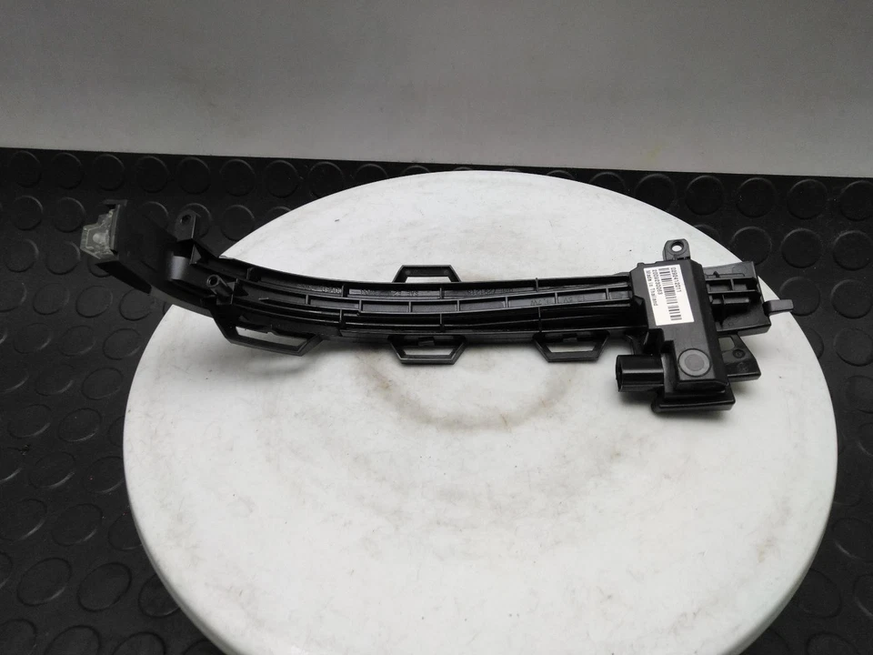 BMW X3 Indicator Light Lamp O/S 2010-2017 RH - Immagine 4 di 4