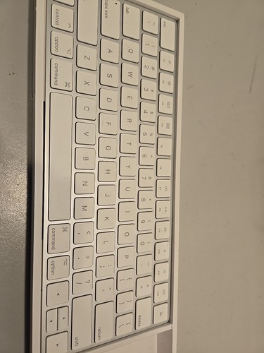Apple Wireless Keyboard A1644 Lightning - Picture 2 of 4