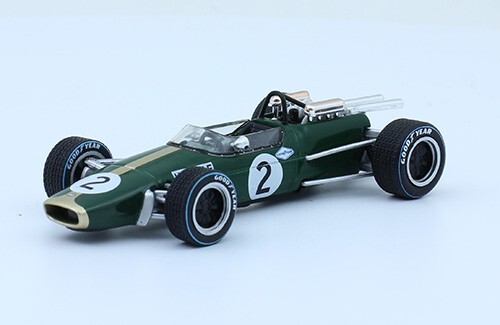 DENIS HULME BRABHAM BT24 1967 (SCALE 1:43) FORMULA 1 CAR