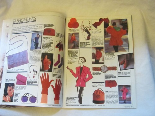 Fall 1988 World Style The International Fashion Forecast Magazine - Picture 3 of 3