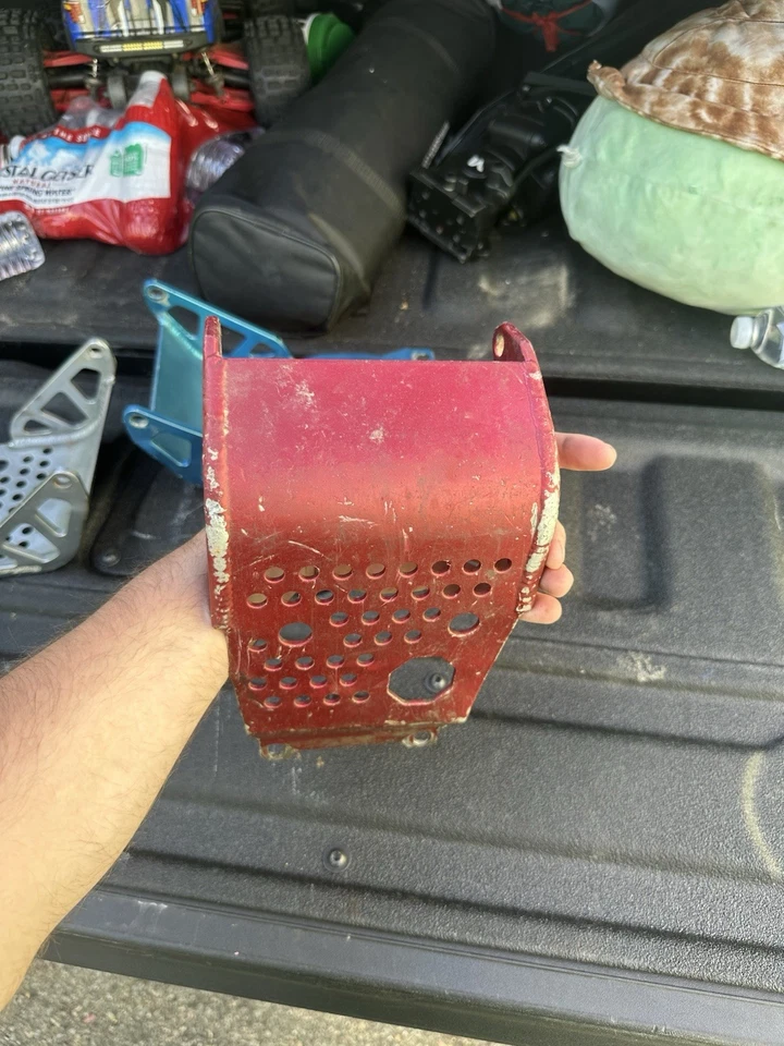 Two Brothers Racing KLX 110 / DRZ110 Skid Plate Bash pintado rojo Foto 4 de 4