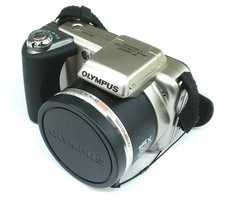 Olympus Compact Digital Camera 12MP 15x Optical Zoom 2.7-inch LCD 2010 Model