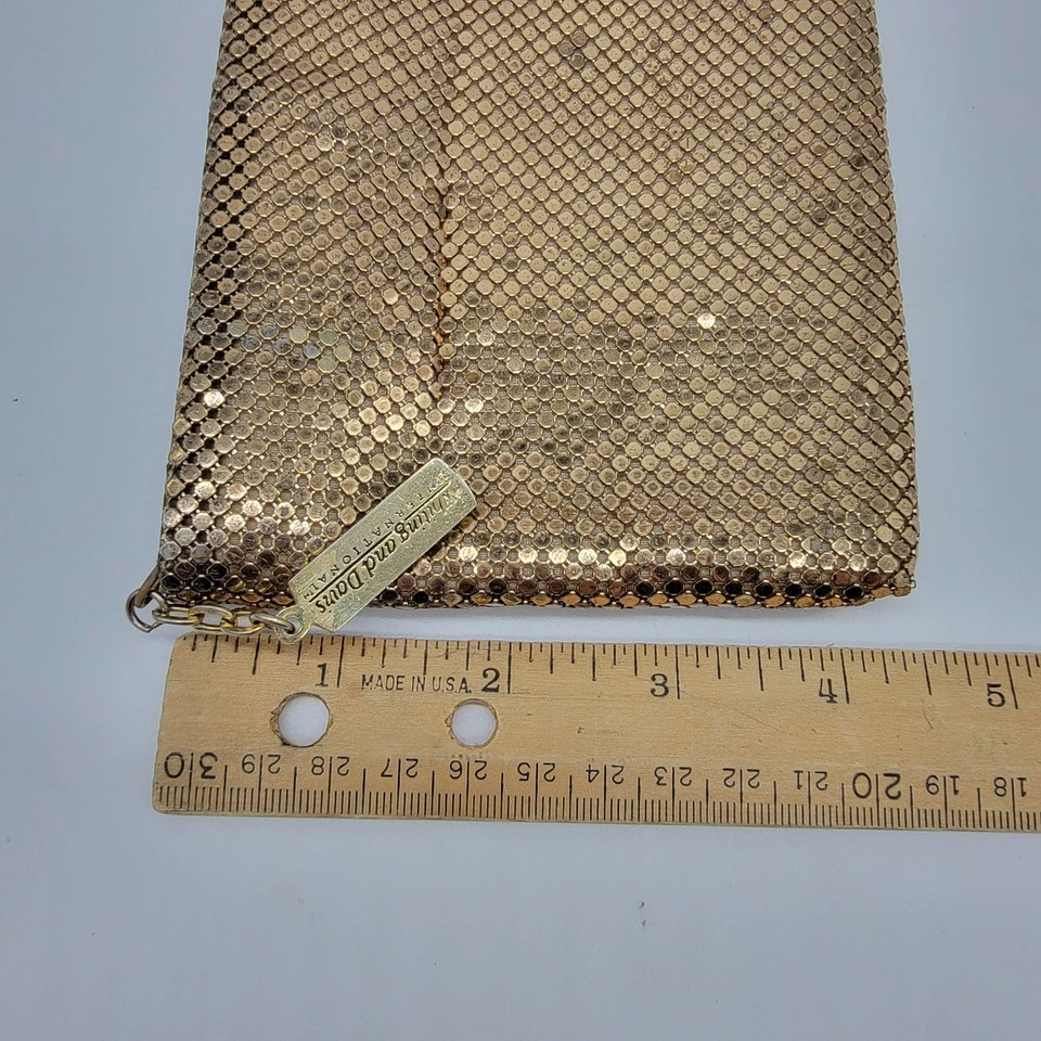 Bolso sin asas Whiting & Davis de malla metálica vintage dorado clásico elegante Foto 4 de 4