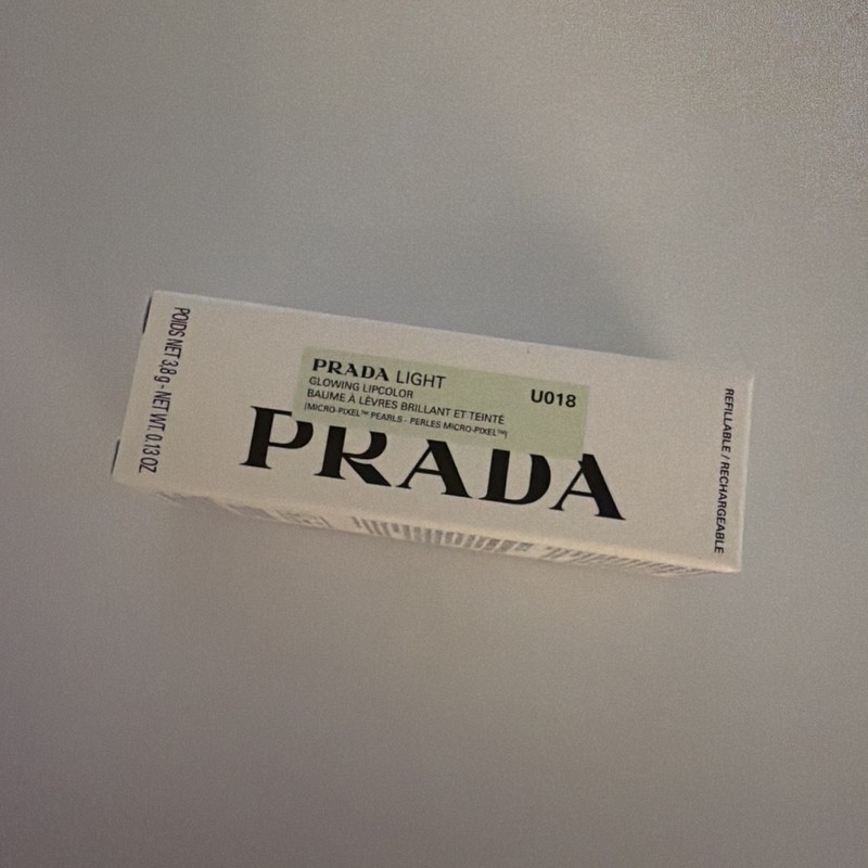 PRADA Light U018 Pink Glowing Lip Color Lipstick