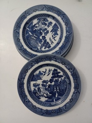 Antique Johson Bros, England- established in 1883, 5 plates, 7 1/2 Inches wide