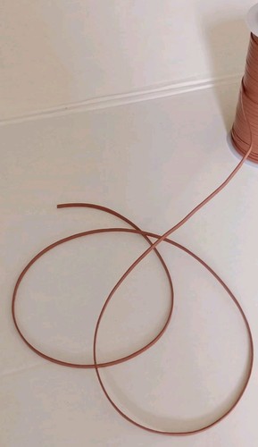 2 Metre Leather Cord, 3mm Wide, Beige - Picture 3 of 5