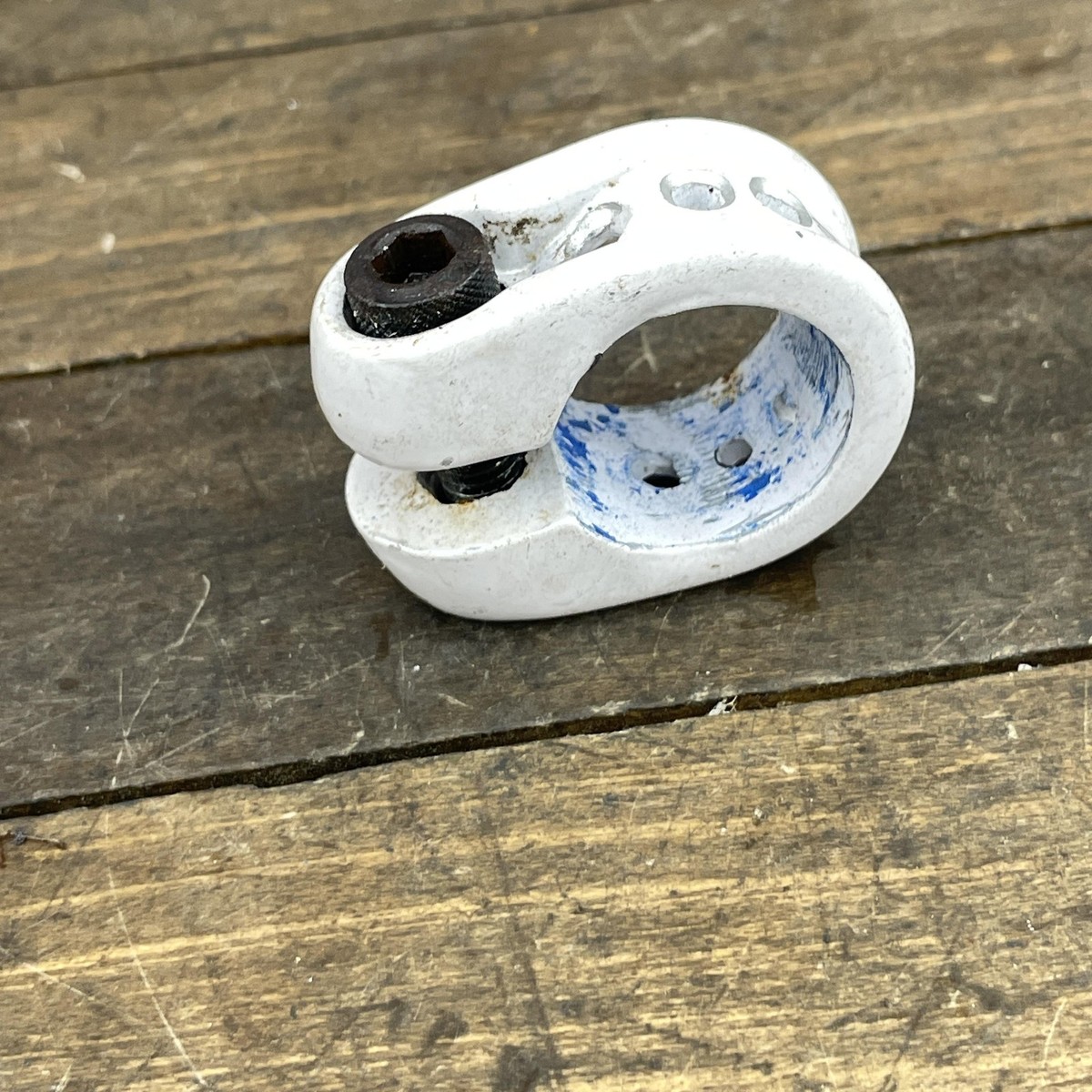 Vintage GT BMX Seatpost Clamp Holey 25.4mm Performer 80s Aluminum