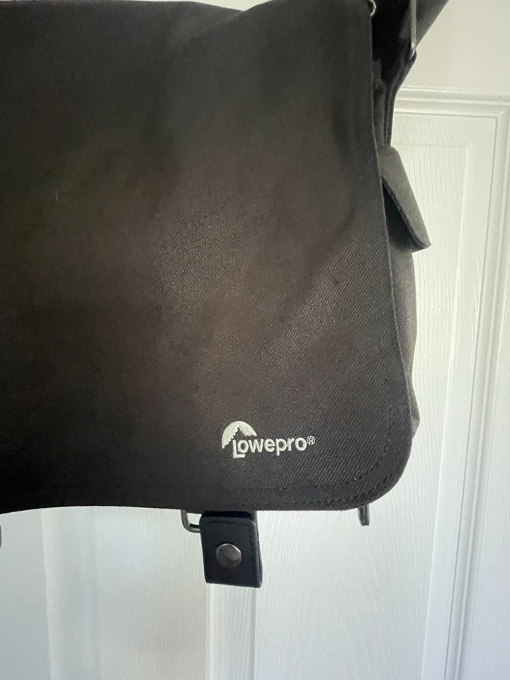Bolso Drone Cámara Mensajero Lowepro Urban Reporter 150 Negro - Nuevo Foto 2 de 4