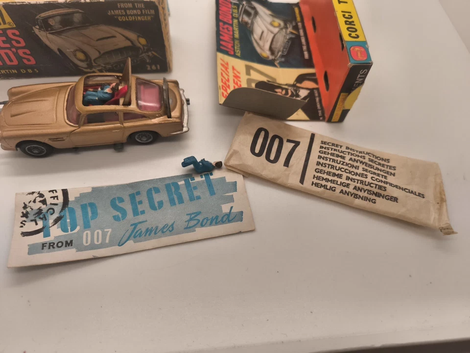 JAMES BOND 007 ASTON MARTIN DB5 GOLD CORGI TOYS 261 GT BRITAIN VON 1965 OVP BOX - Bild 4 von 4