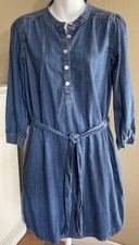 Gap blue denim dress, long-sleeved, belted  1/2 button, pockets Size S