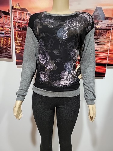 M Rena top Long Sleeve Woman Size S Floral Gray Knit Excalibur NWT #W - Picture 6 of 9