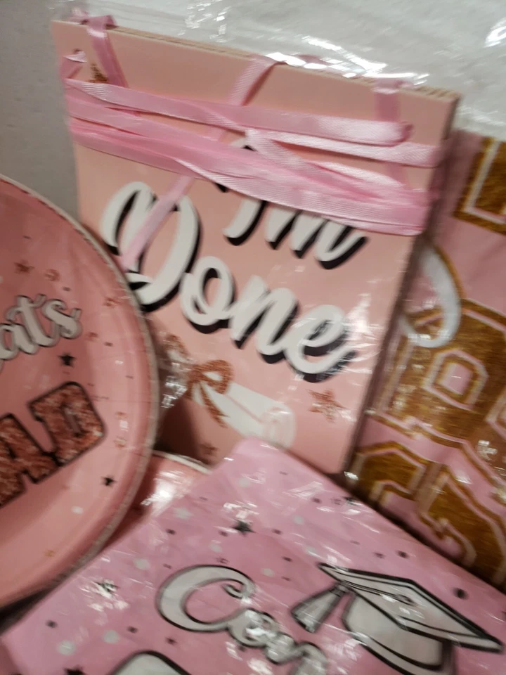 Pack Fiesta Graduación Oro Rosa Nuevo Foto 3 de 4