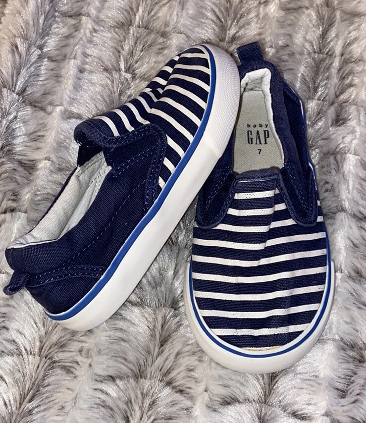 Gap best sale slip ons