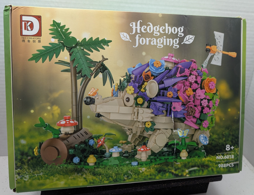 tec creators hedgehog foraginig - 第 1/5 張圖片