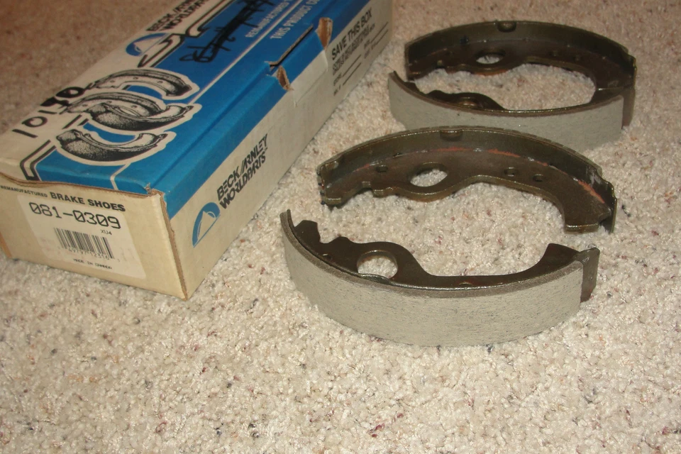 NOS Beck Arnley#081-0309 Fiat 128,Strada,Yugo 1971-88 Rear Brake Shoes EPE#10190 - Image 3 of 3