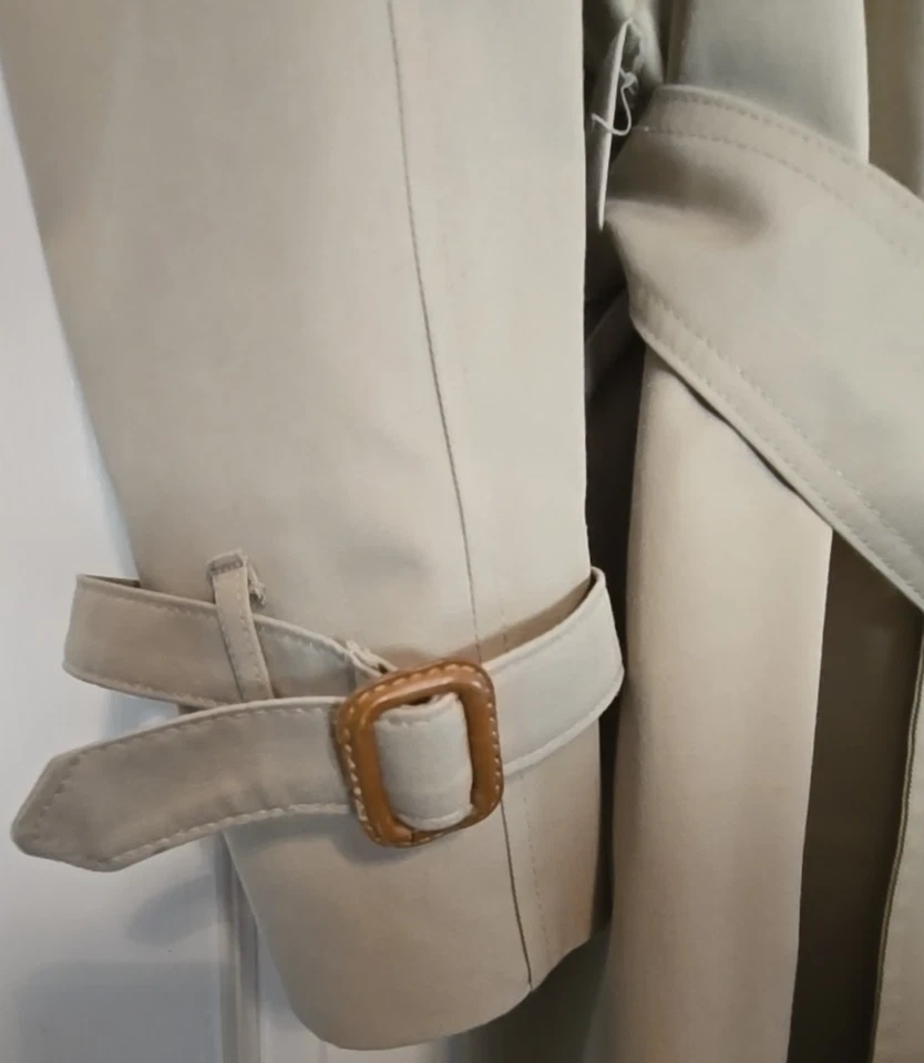 Gabardina de Colección Christian Dior Monsieur Cinturón Talla 40S Beige Caqui con Forro de Cremallera Foto 4 de 4