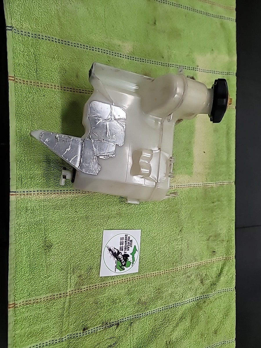 SKIDOO ZX CHASSIS OIL INJECTION TANK BOTTLE RESERVOIR 519000049