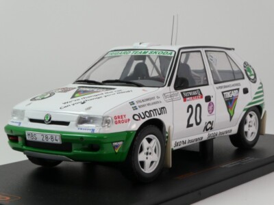 IXO Skoda Felicia Kit Voiture #20 Blomquist Rac Rally 1995 1/18
