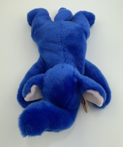 peanut the royal blue elephant
