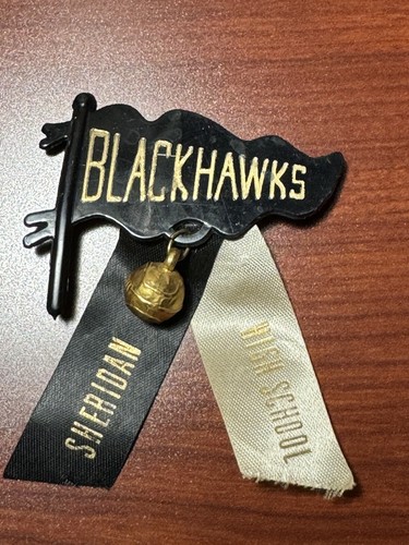1940 era vintage Blackhawks volleyball pin Antique Basketball Sheridan School - Picture 6 of 11