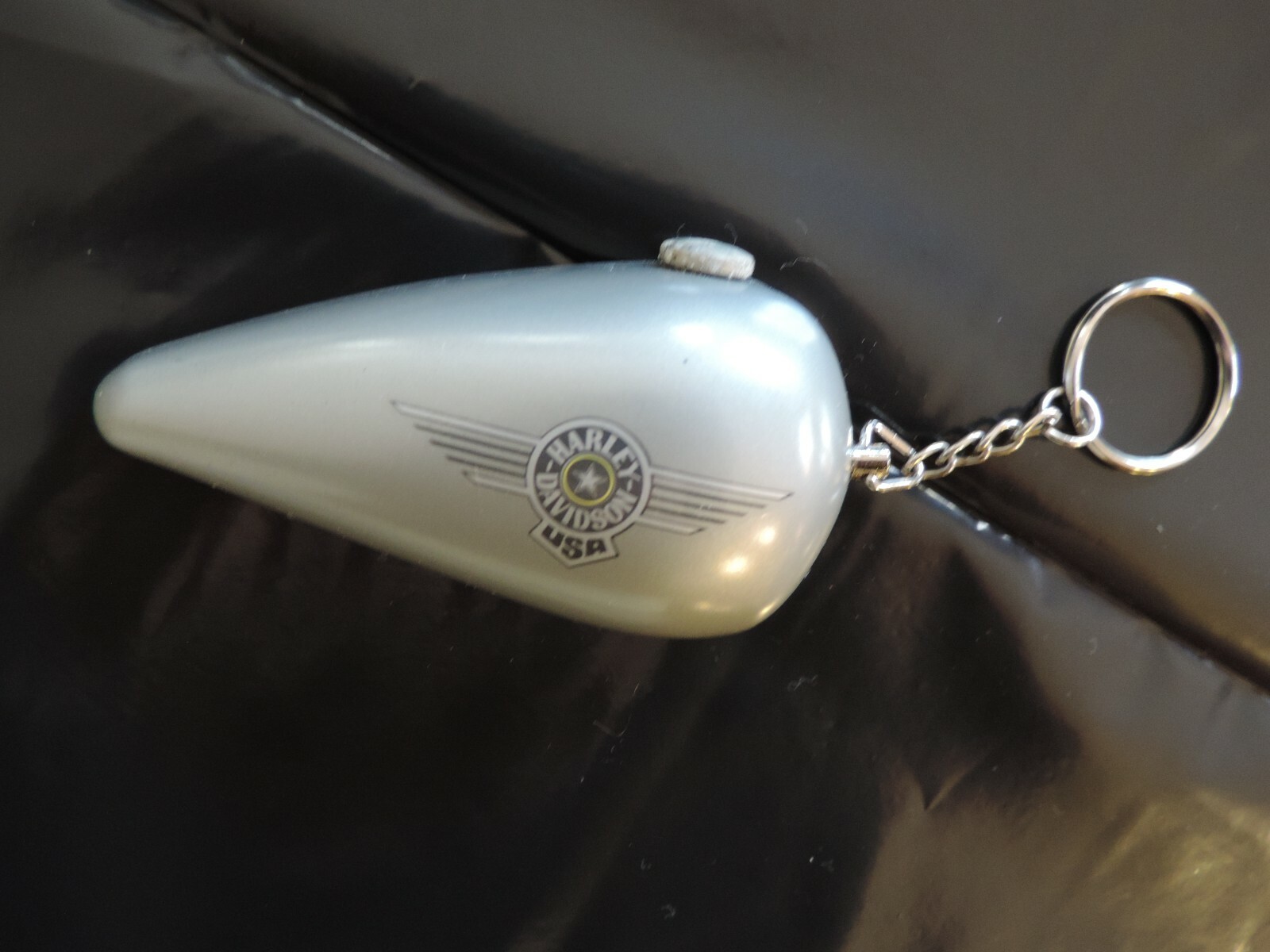 HARLEY DAVIDSON FAT BOY GAS TANK KEY CHAIN SPECIAL EDITION PLASTIC