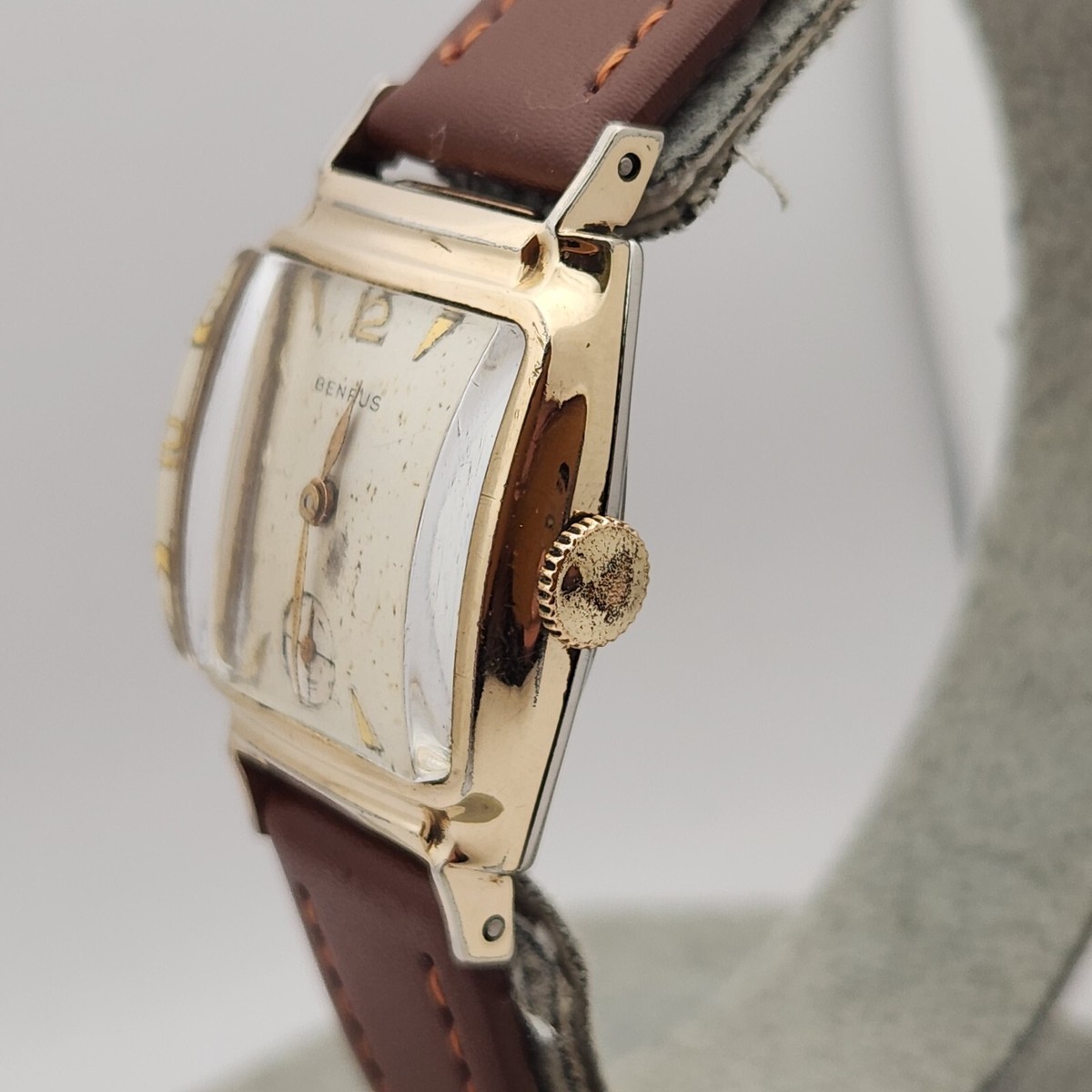 Vintage Benrus Model BA 2 17Jewels men's manual winding watch