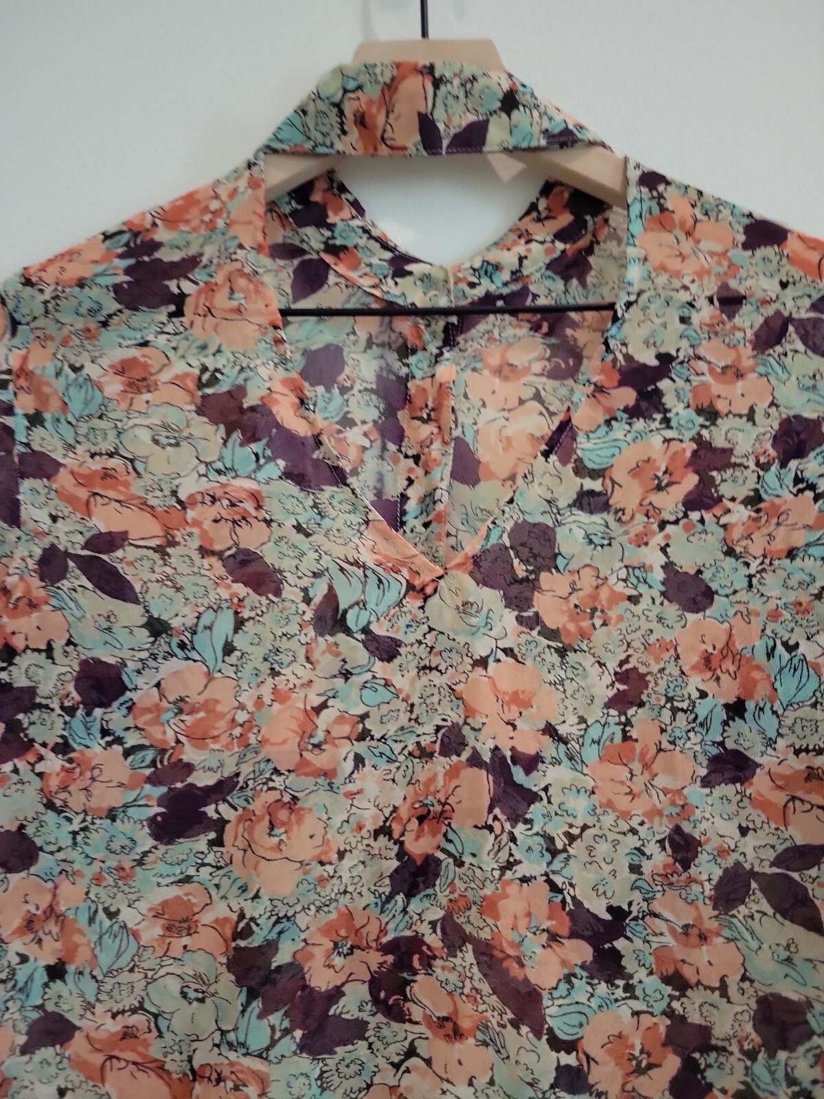 BCBGeneration Floral Button Down Blouse Size XS - image 5