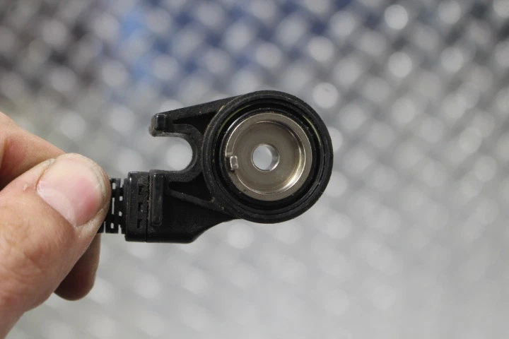 Honda CB900F 919 2002 soporte soporte lateral sensor Foto 4 de 4