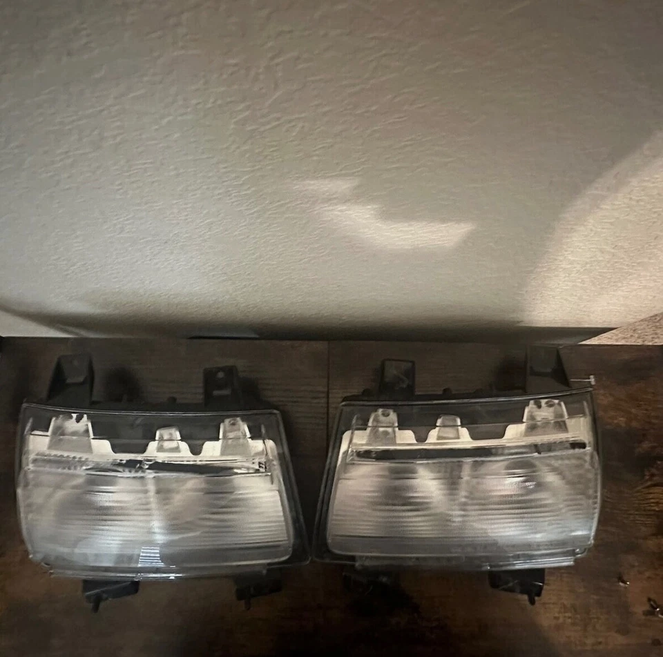 吉普 JL 牧马人 原始设备制造商 前司机 乘客 前转信号 2018 - 2024 对 — 第 2/2 张图片