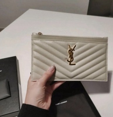 Saint Laurent Cassandre Clutch weiß