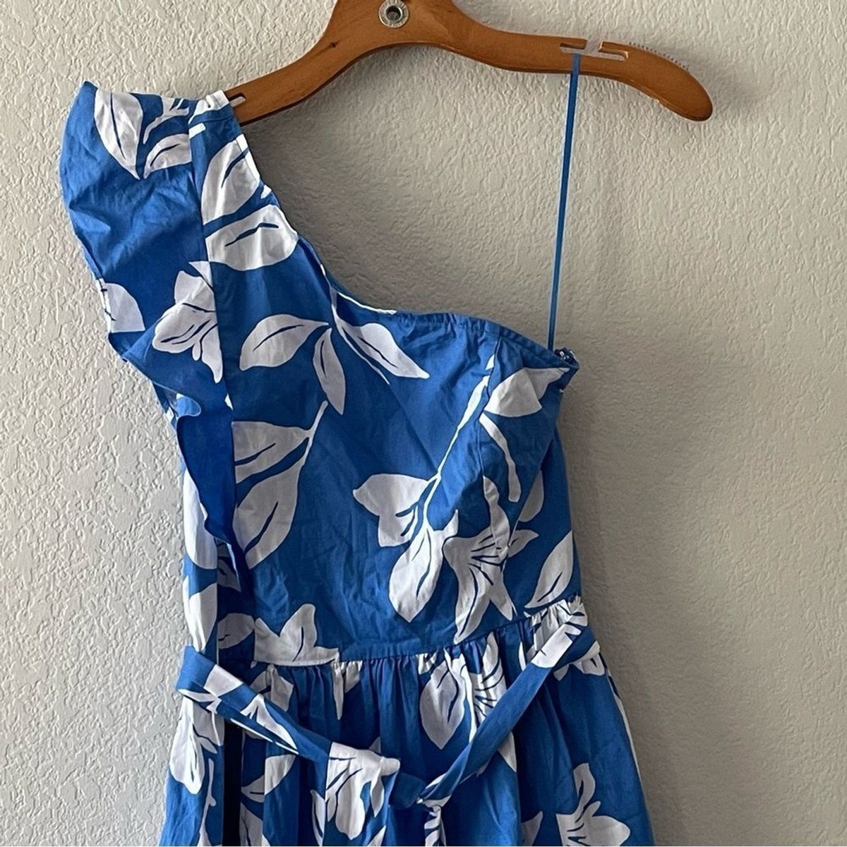 j crew factory one shoulder dress J Crew Factory NWT One Shoulder Midi Dress Size 6 in Santorini White