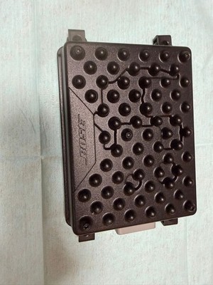 Porsche Cayenne 92A Bose Bass Verstärker AMP ASSY 200W