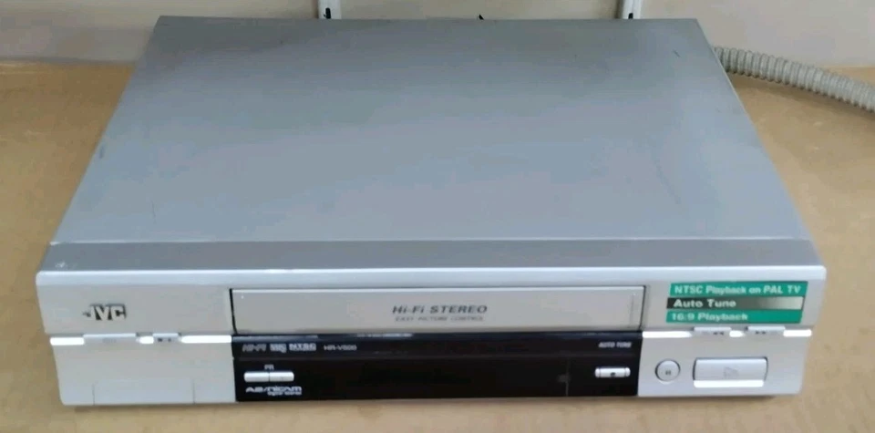 JVC HR-V500 VIDEOREGISTRATORE VHS 6 TESTINE STEREO CON TELECOMANDO  - Immagine 3 di 4