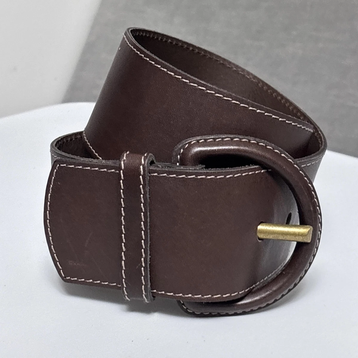 Banana Republic Ravello
Embossed Italian Leather Belt
Chocolate Gold, Small Belt Made in Italy | Banana Republic main image 4