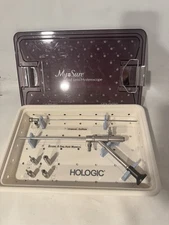 HOLOGIC 40-200  MYOSURE OPERATIVE 0 DEGREE HYSTEROSCOPE W/ SHEATH & CASE