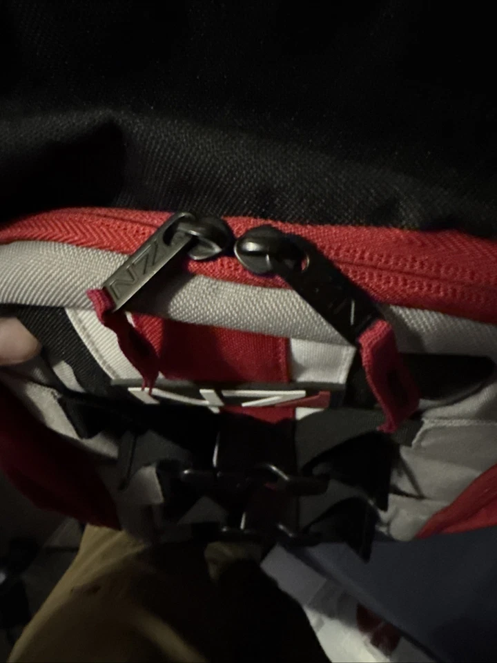 Mochila Mass Effect N7 Foto 2 de 3