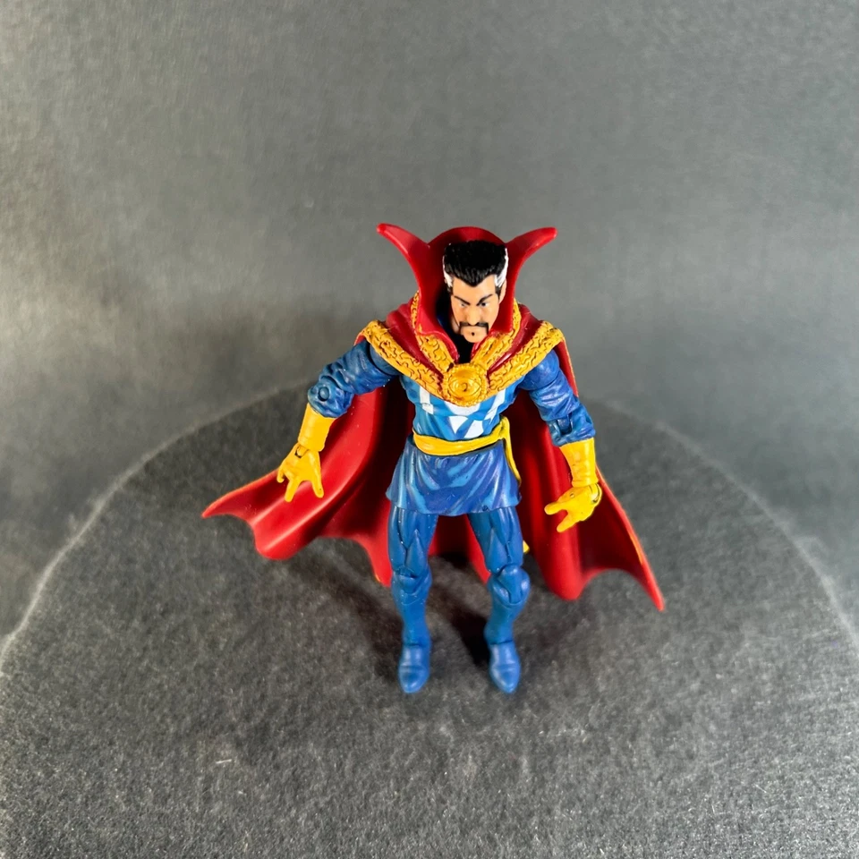Figura de acción Hasbro Marvel Universe Comic Pack Doctor Strange 3,75 pulgadas Foto 4 de 4