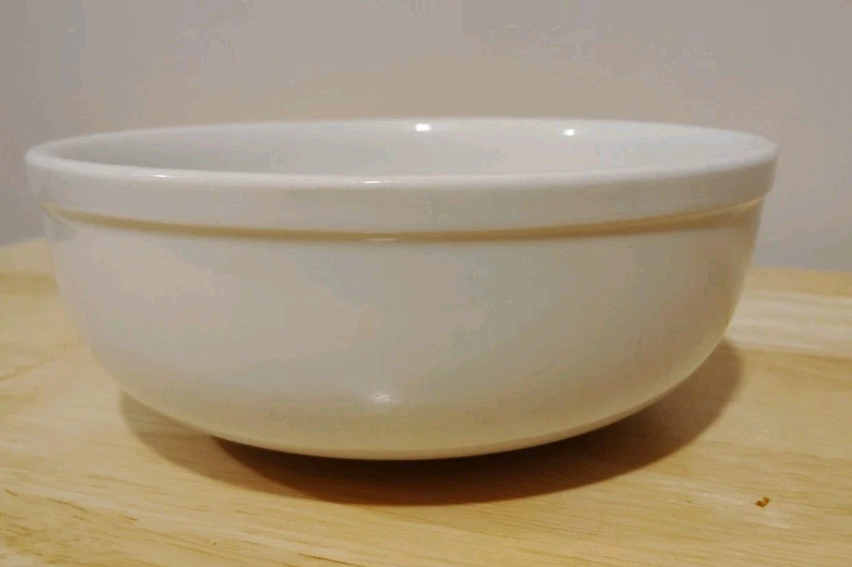 Tigela de sopa de cereais Crate & Barrel Culinary Arts 6 3/4" porcelana branca cupê - Imagem 3 de 4