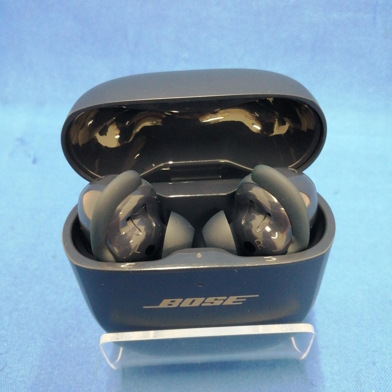 Bose QuietComfort Earbuds II Model BT Premium Noise Cancelling