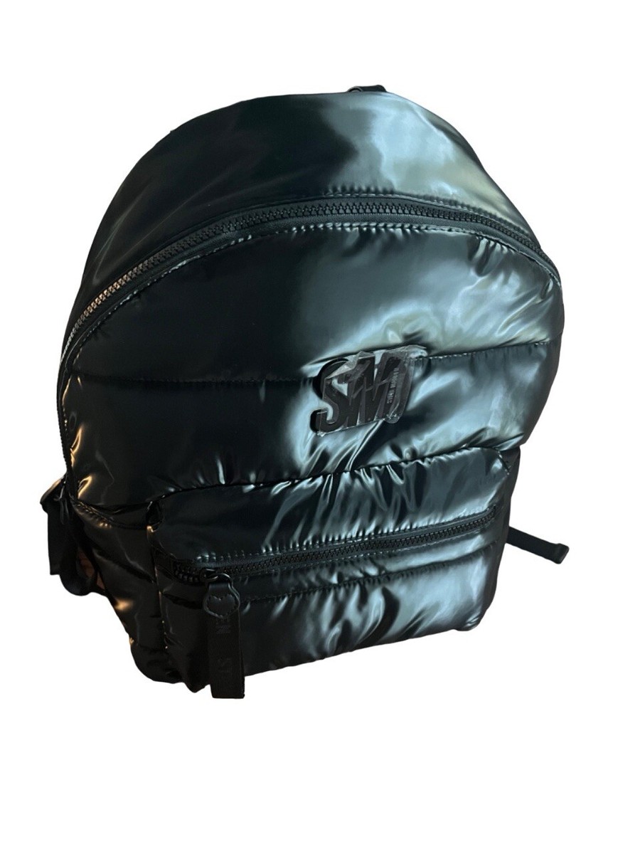 Steve Madden Black Quilted Nylon Backpack with wristlet and pass through sleeve. STEVE MADDEN Black Nylon Backpack & Wrislet W/ Trolley  main image 2