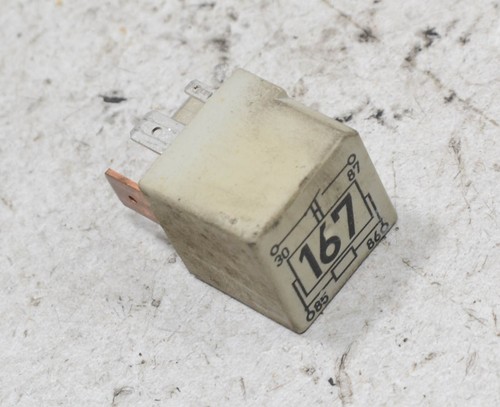 SEAT Arosa 6H Bj 97 Relais 167 Kraftstoffpumpe 191906383C #F363