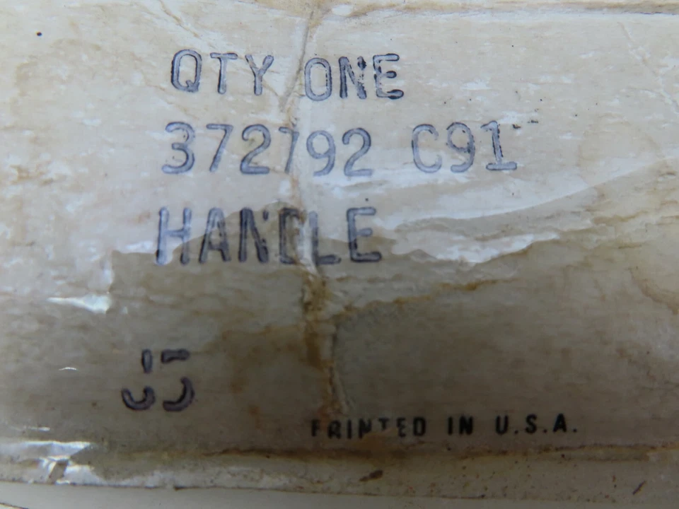 Nuevo de Lote Antiguo 1969-1975 International Harvester Travelall Manija de Puerta de Granero Trasera Oscilante Foto 2 de 4