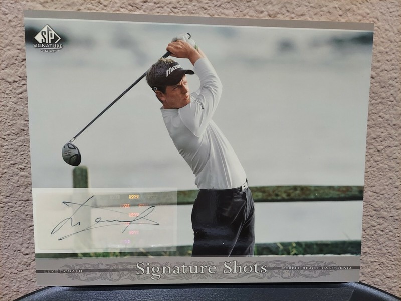 Upper Deck 2005 SP Signature Shots Auto Luke Donald, 8" X 10"